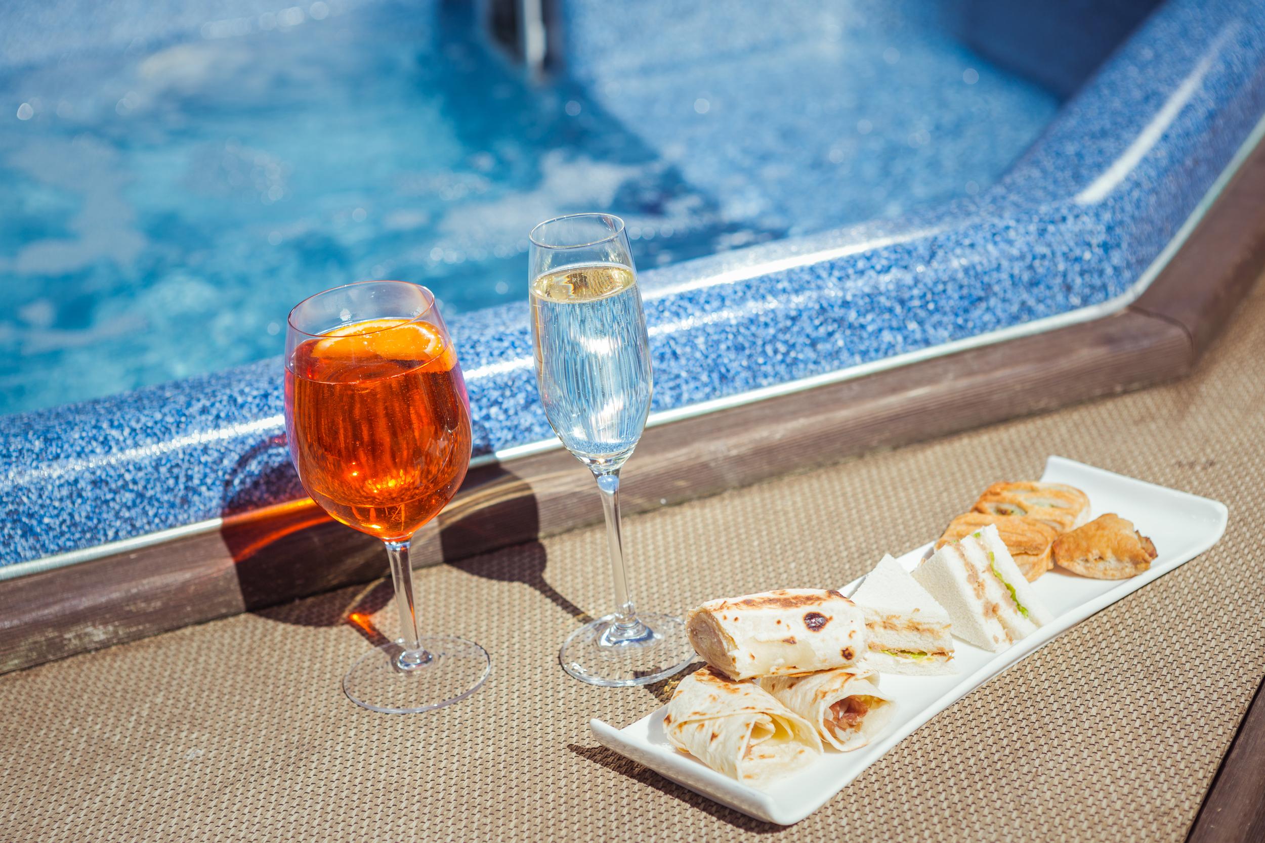 Hotel Luna Riccione E Aqua Spa Only Adults +12 Bagian luar foto