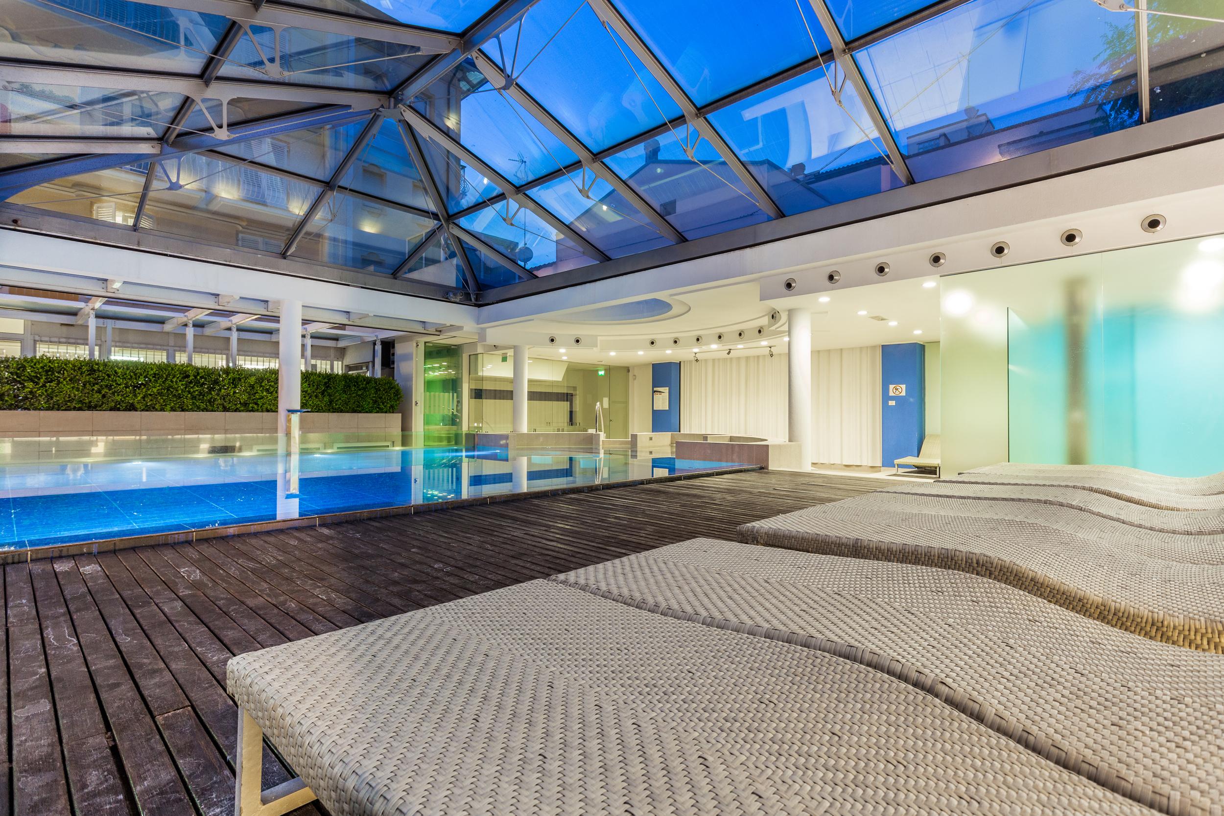Hotel Luna Riccione E Aqua Spa Only Adults +12 Bagian luar foto